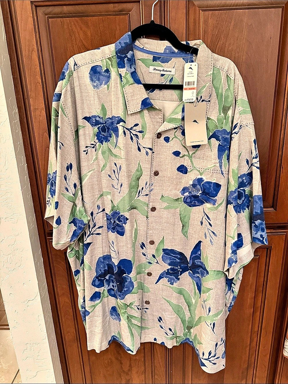 Tommy Bahama Aqua Blooms Camp Shirt Floral Beige & Blue XL